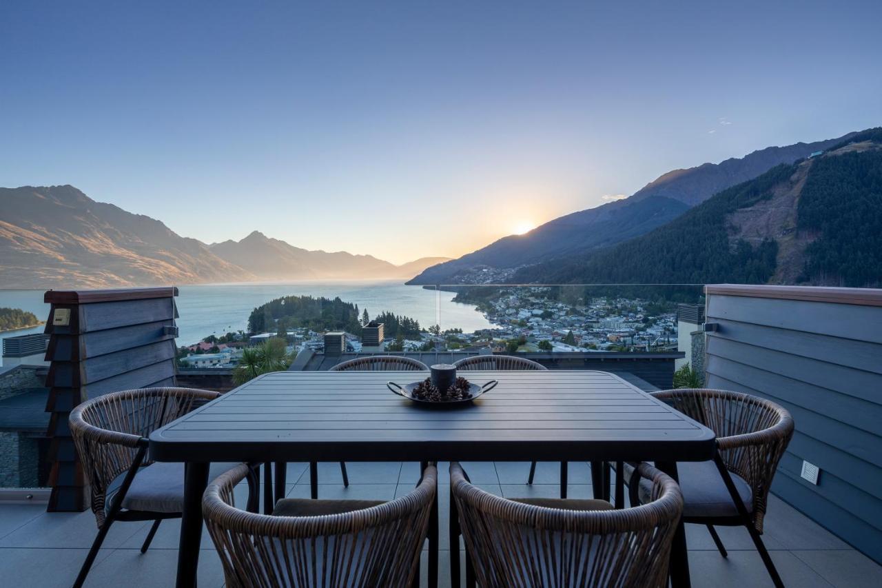 Picture Point Villa Queenstown Extérieur photo